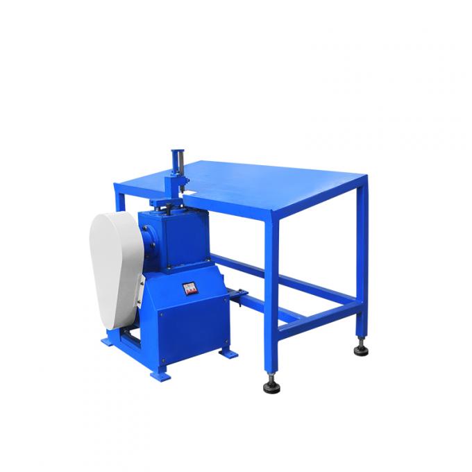 正確なワイヤ供給を備えた内輪用自動スポット溶接機 11