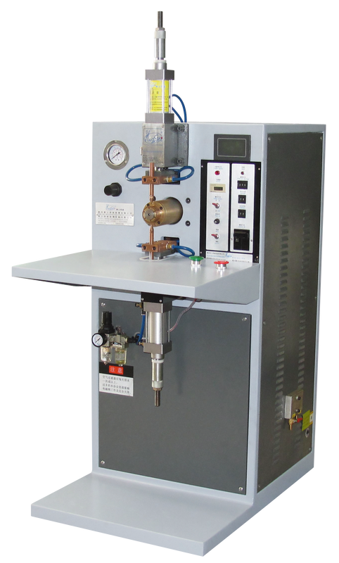 7KVA パワー マルチポイントスポット溶接機 4500J エネルギー貯蔵とデジタルマイクロコントローラ